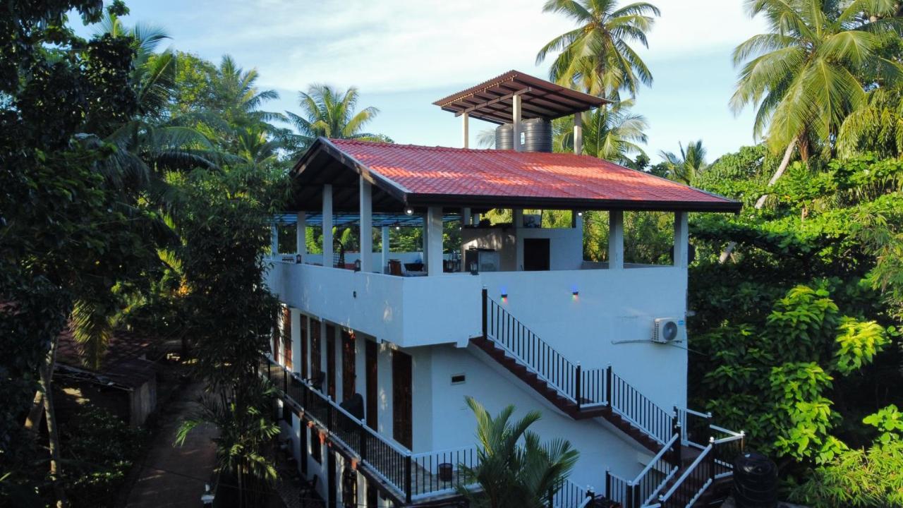 Rainbow Guest House Hikkaduwa Eksteriør billede