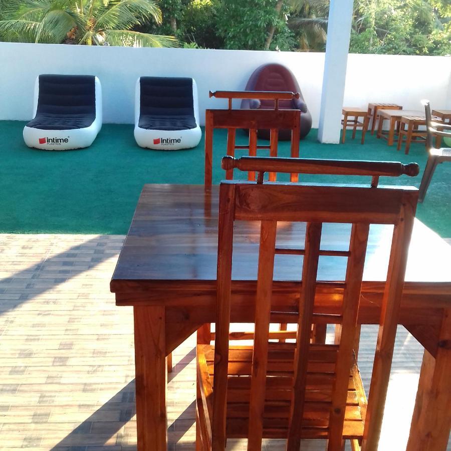 Rainbow Guest House Hikkaduwa Eksteriør billede